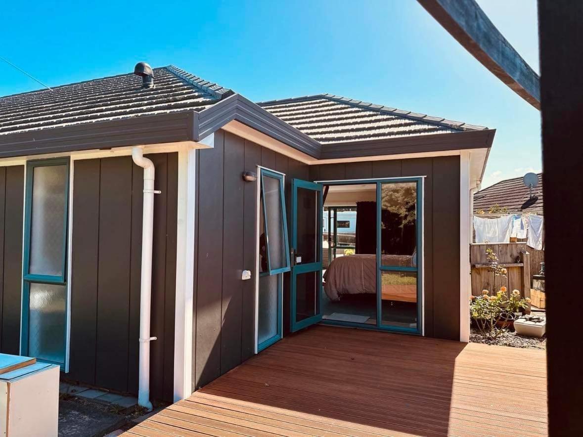 Observation Guest Suite Paraparaumu Exterior photo